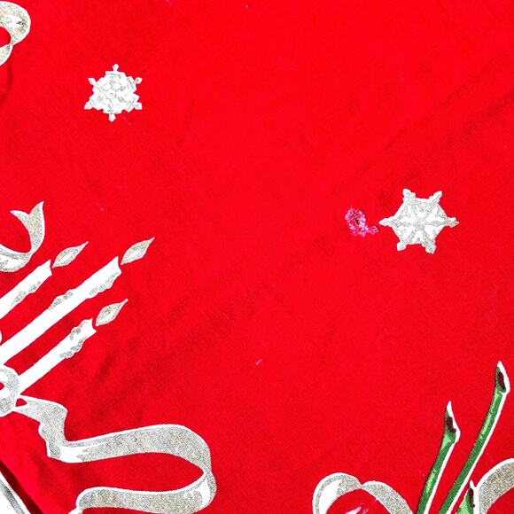 Vintage 50's Christmas tablecloth flaws stains holes cutter cloth for crafts? - Picture 6 of 12